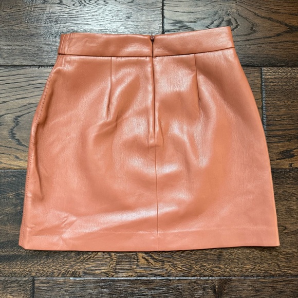 Wilfred Tan Leather Like Skirt - Picture 2 of 5